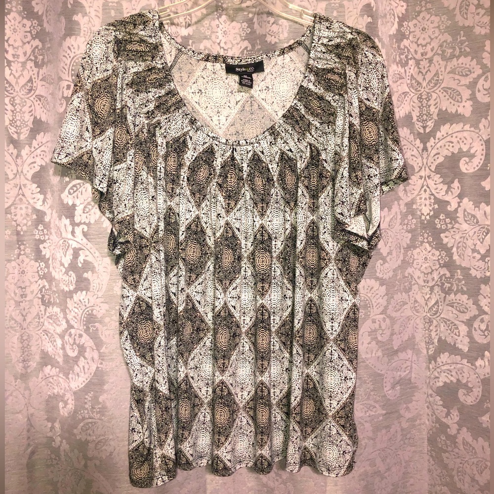 Style & Co top